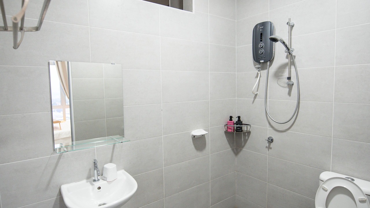 Photo of Bathroom in Bandar Perda