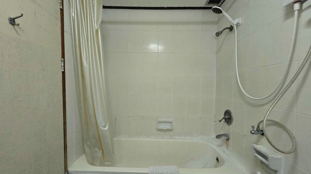 Photo of Bathroom in Mueang Kao