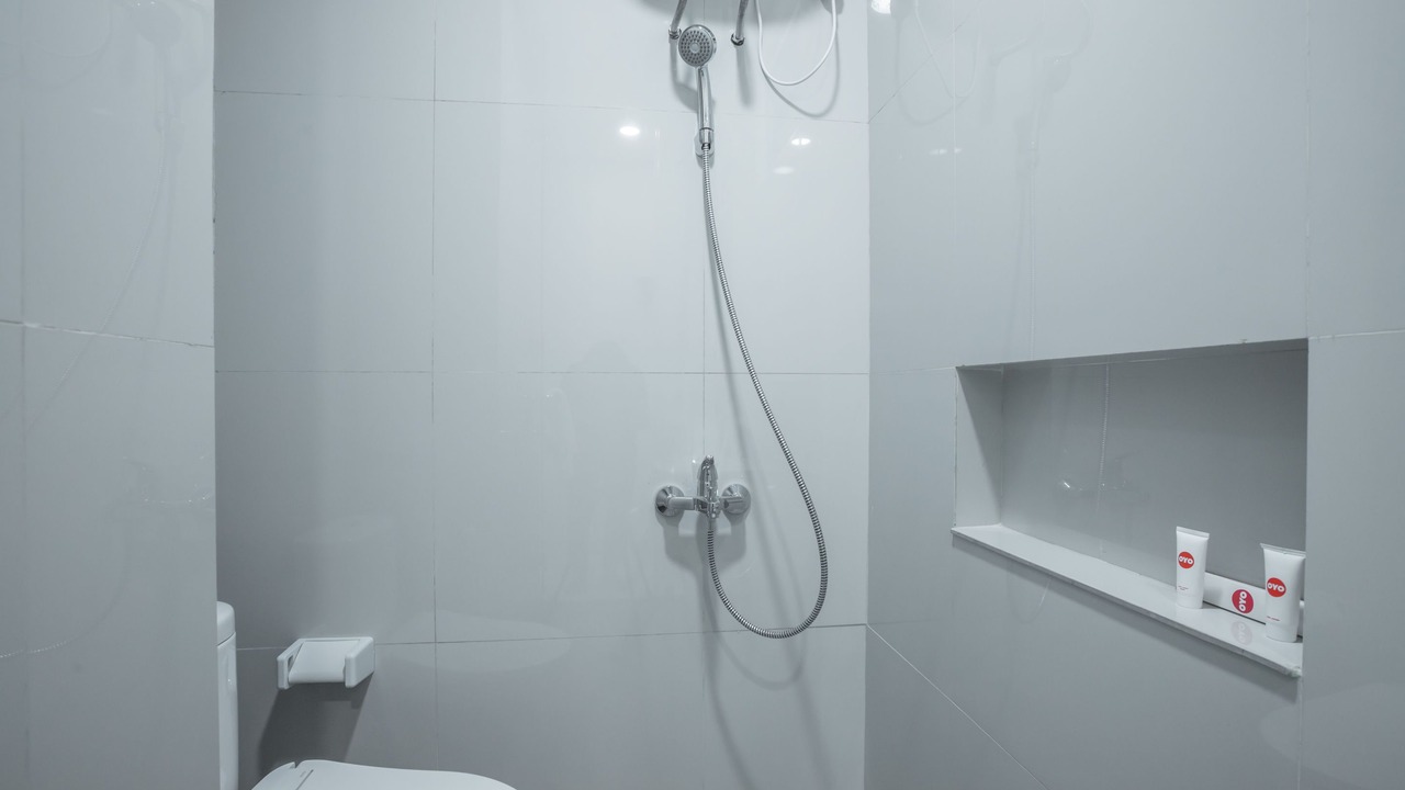 Photo of Bathroom in Tanjung Duren Utara
