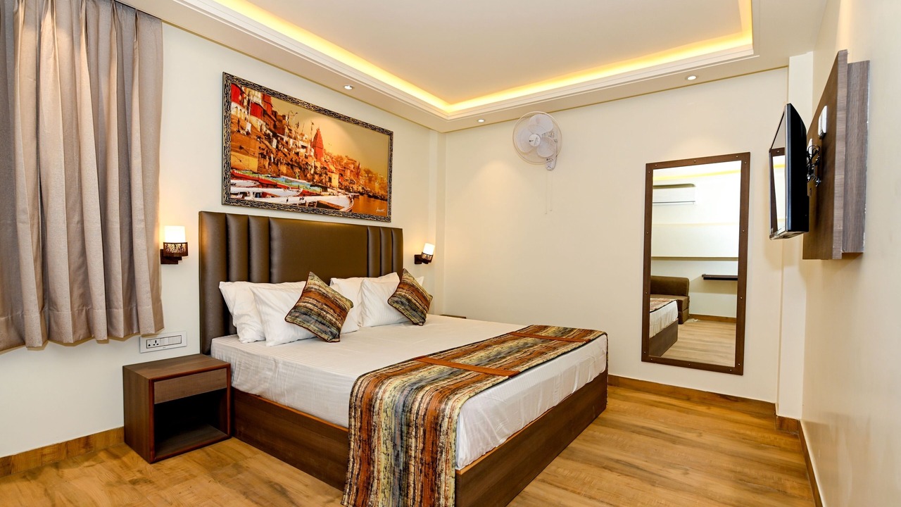 Photo of Bedroom in Mahmoorganj