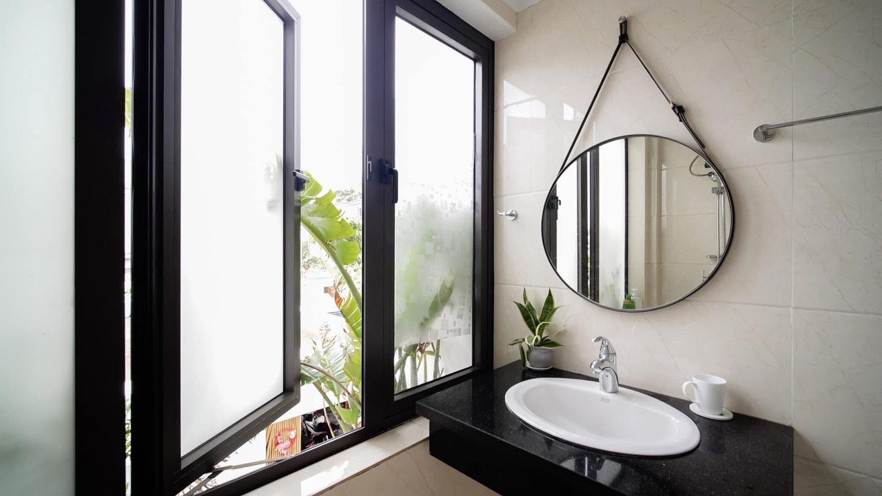 Photo of Bathroom in Co To