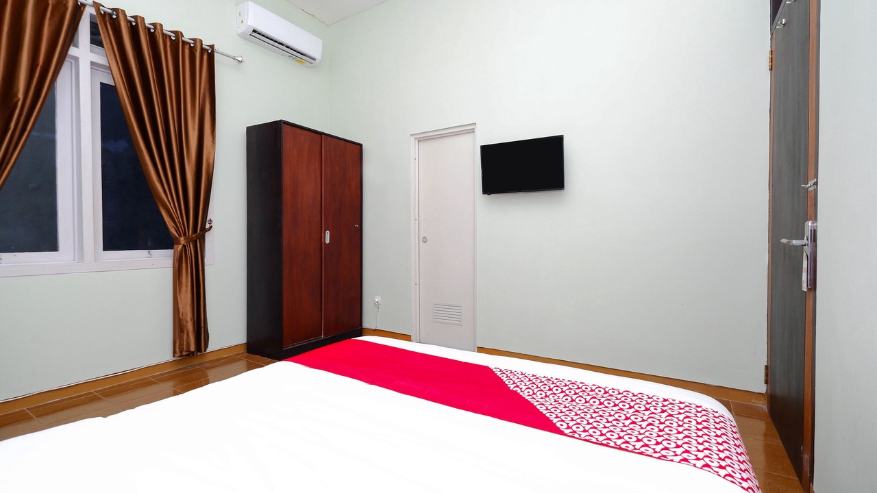 Photo of Bedroom in Surakarta