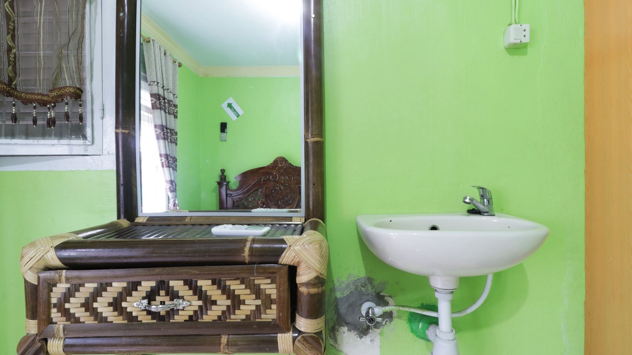 Photo of Bathroom in Binjai