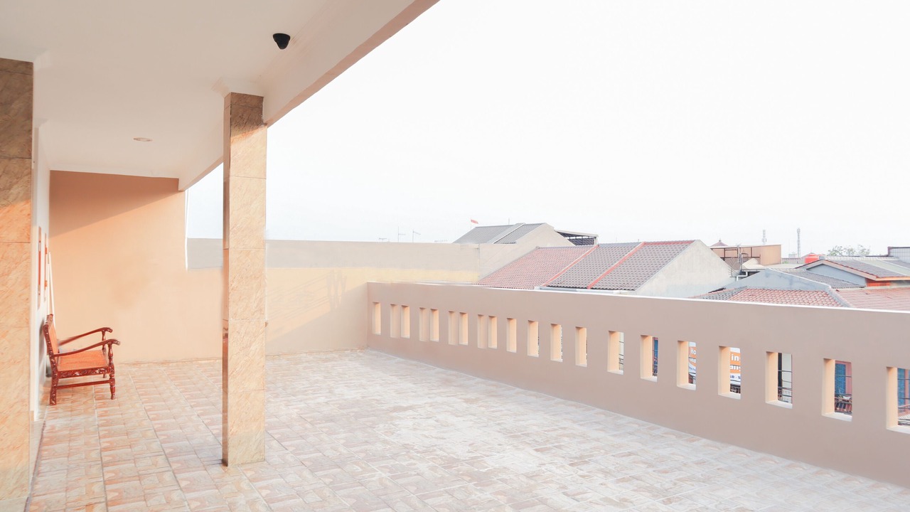 Photo of Patio Balcony in Jakarta Utara