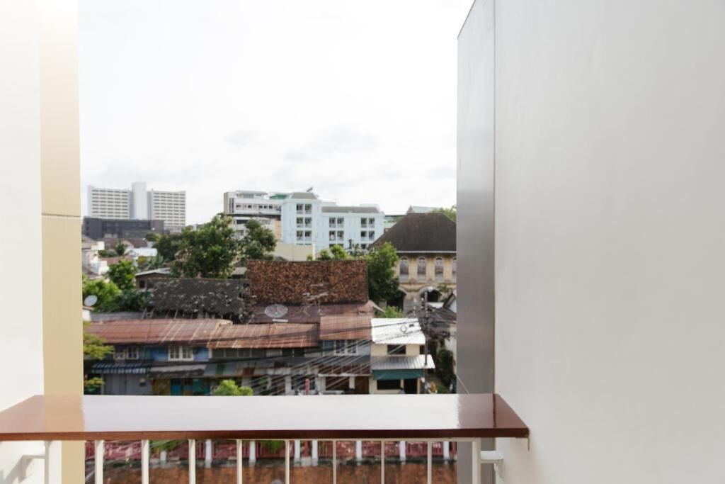 Photo of Patio Balcony in Khao San