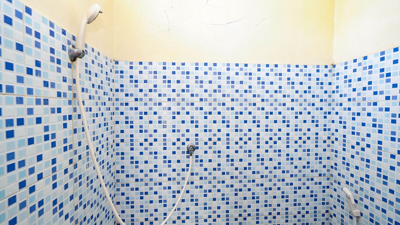 Photo of Bathroom in Laweyan