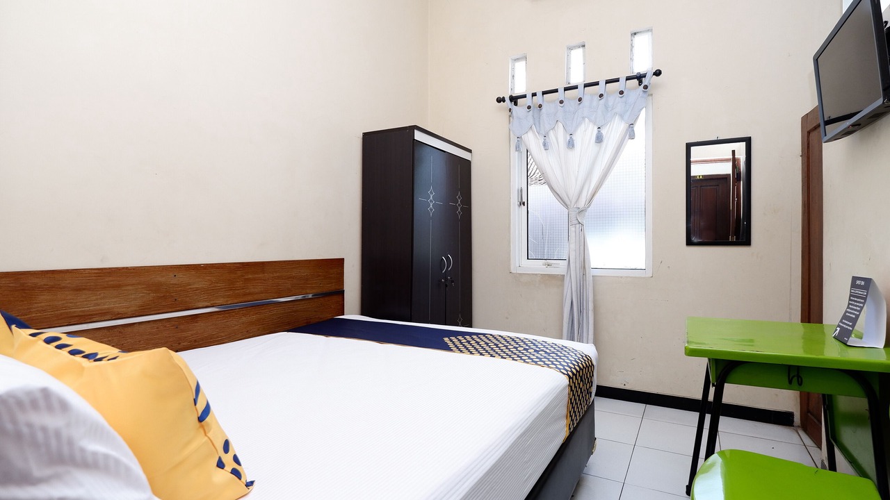 Photo of Bedroom in Laweyan