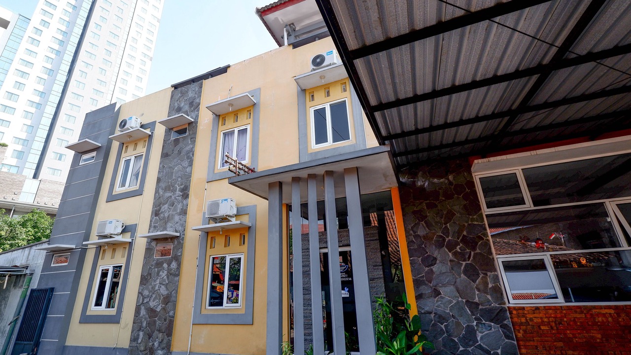 Photo of Outdoor in Laweyan