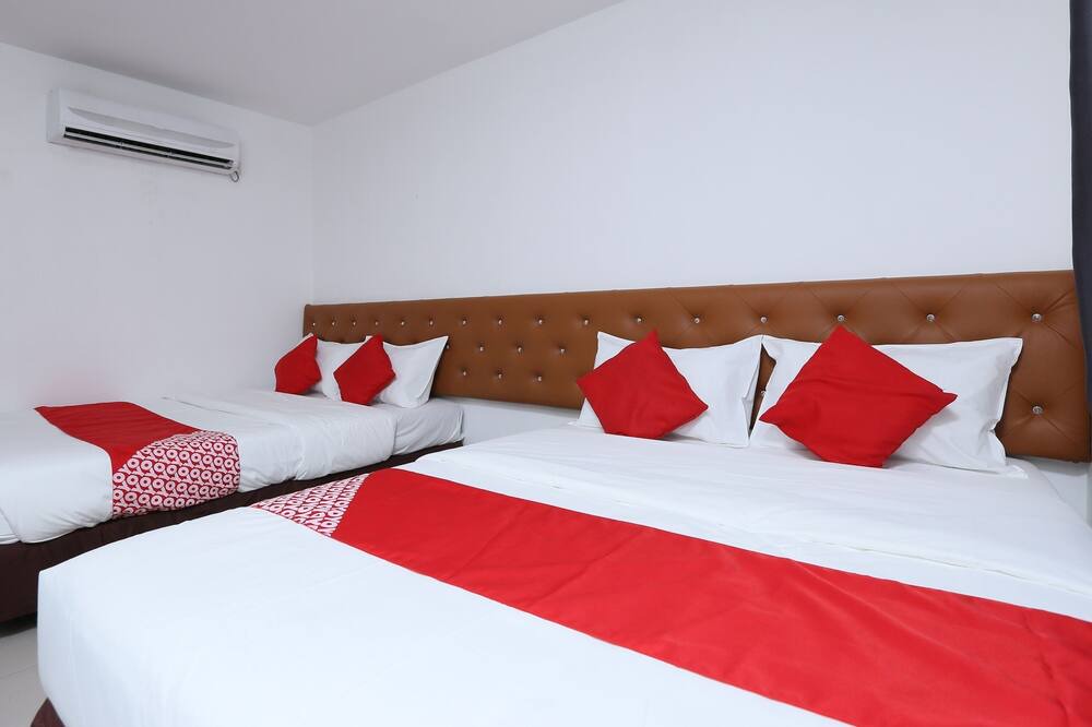 Photo of Bedroom in Taman Johor Jaya