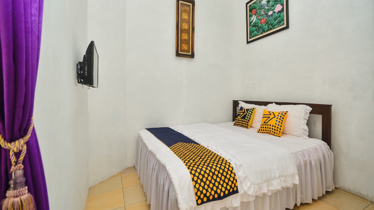 Photo of Bedroom in Banjar