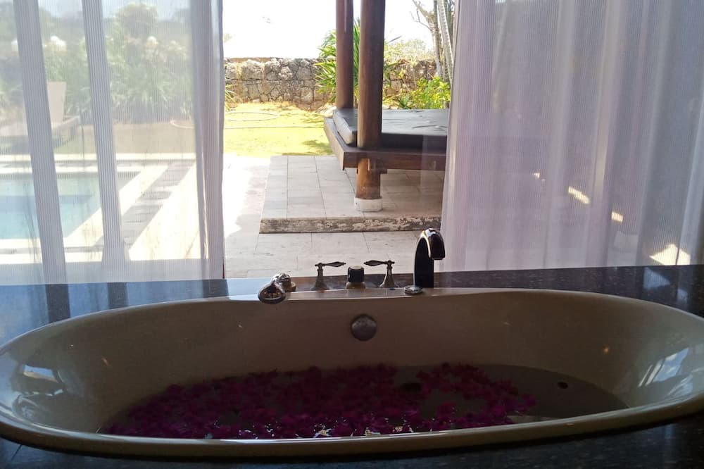 Photo of Bathroom in Kampial