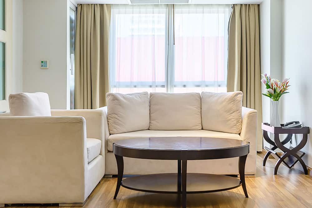 Photo of Livingroom in Phra Khanong
