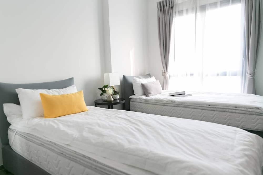 Photo of Bedroom in Bang Lamphu Lang