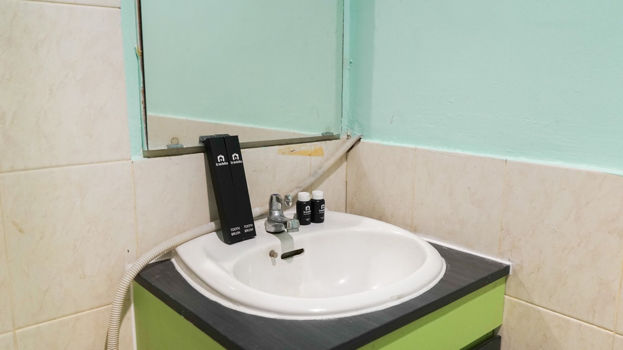 Photo of Bathroom in Chinatown