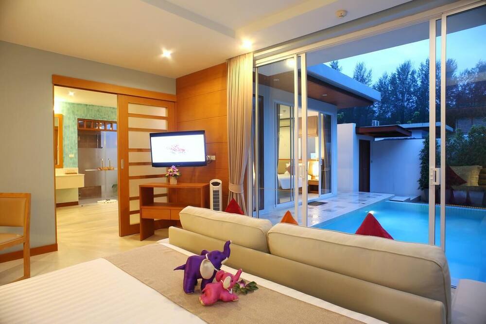 Photo of Bedroom in Khuk Khak Beach