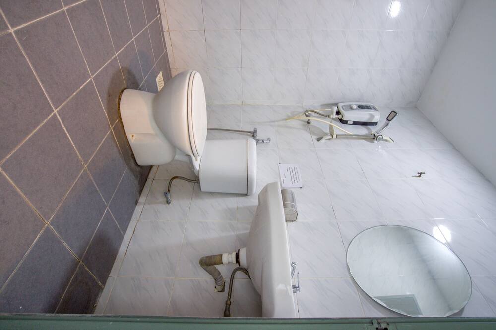 Photo of Bathroom in Banting