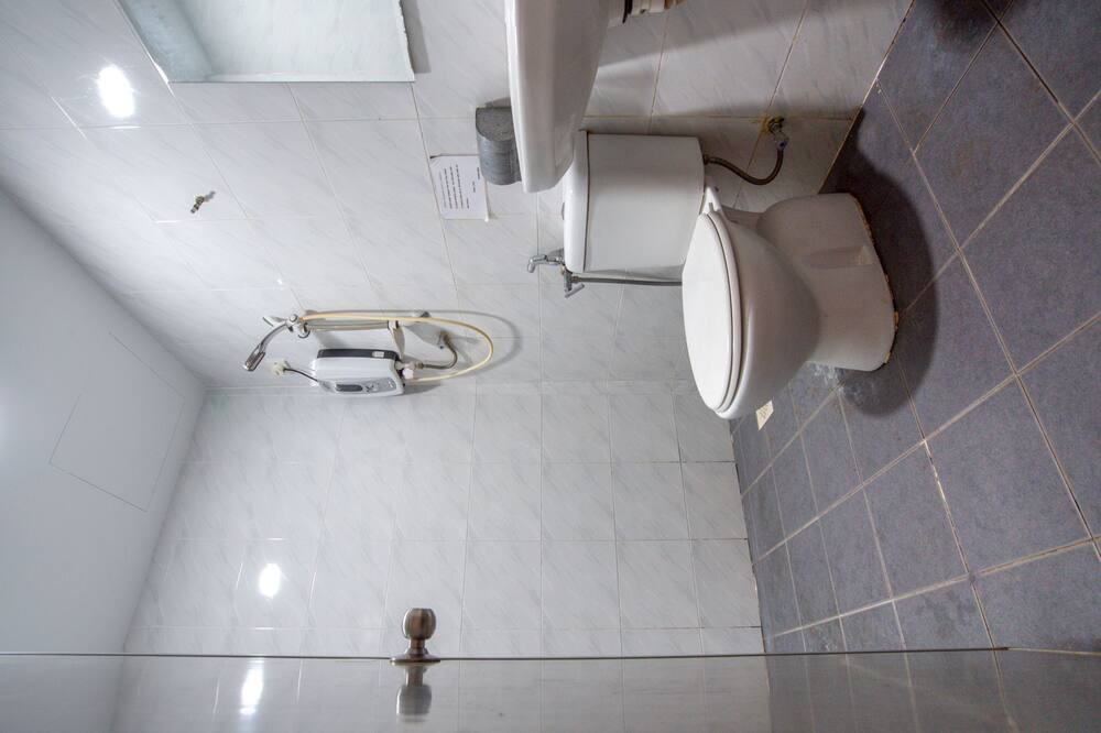 Photo of Bathroom in Banting