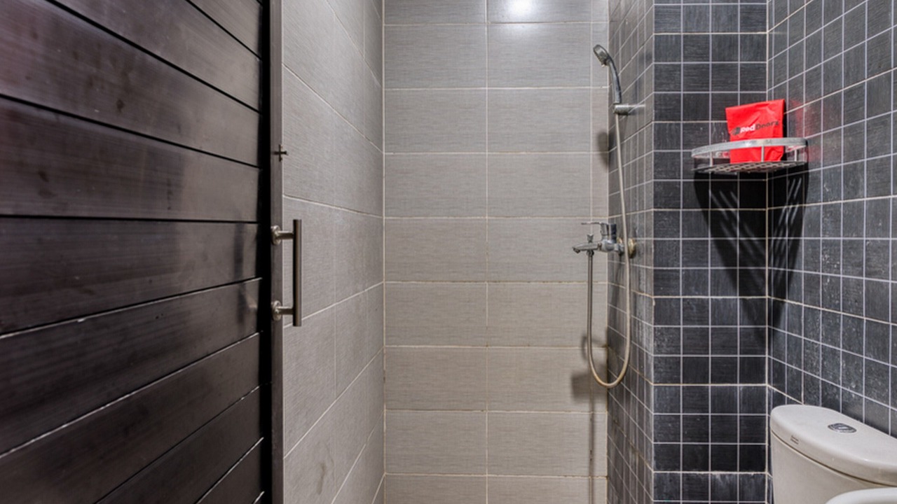 Photo of Bathroom in Gubeng