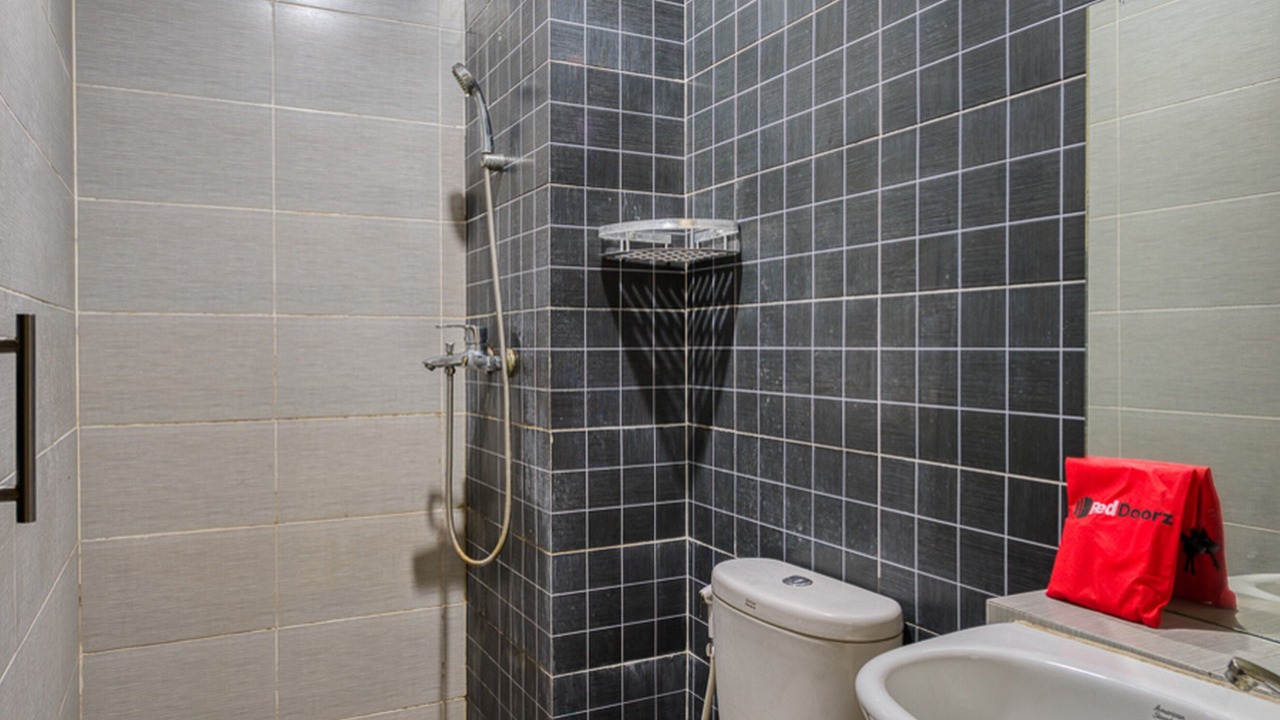 Photo of Bathroom in Gubeng