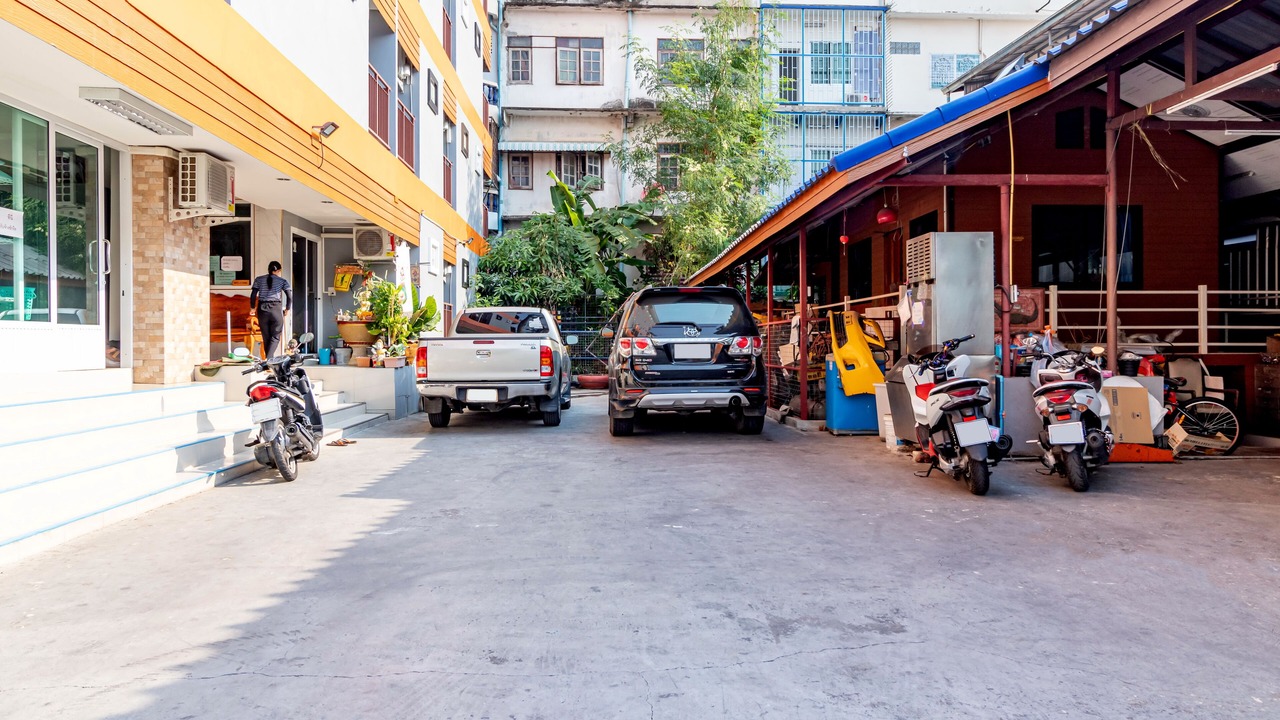 Photo of Others in Chom Thong
