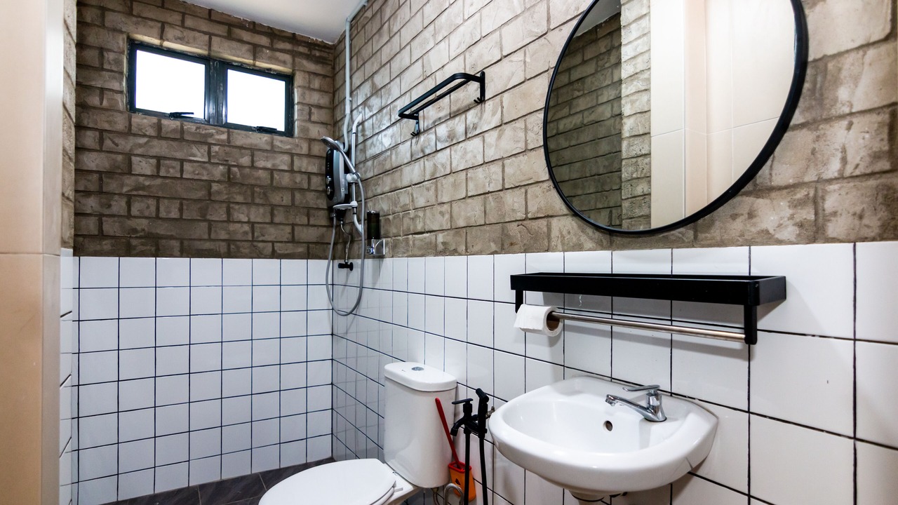 Photo of Bathroom in Bayan Lepas