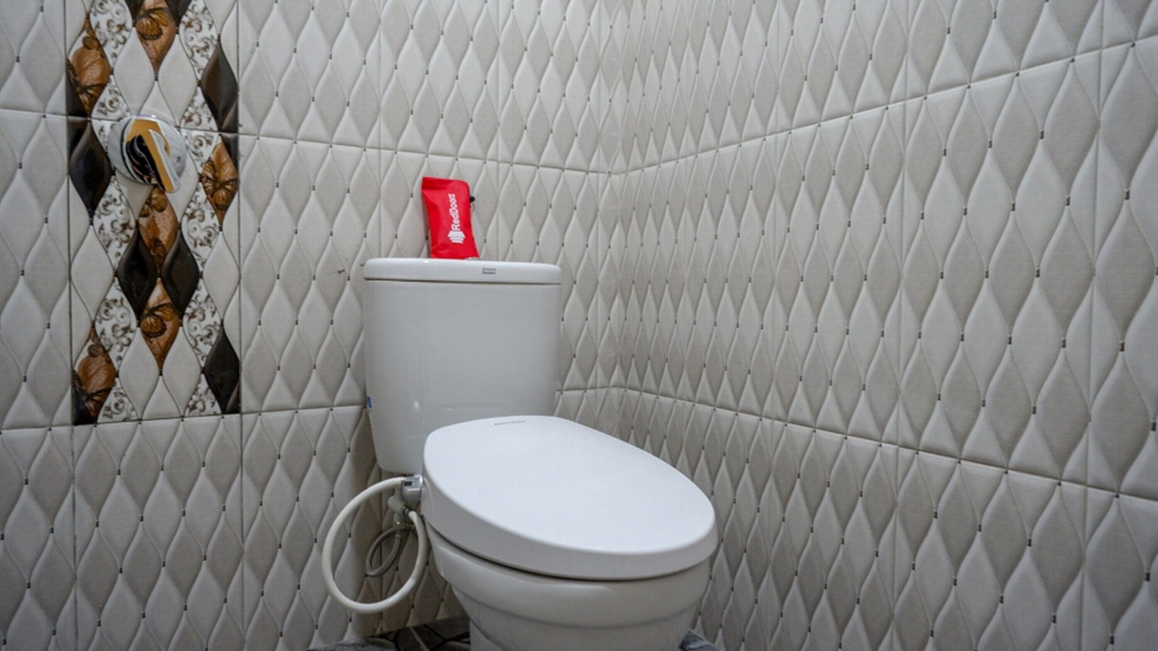 Photo of Bathroom in Pati