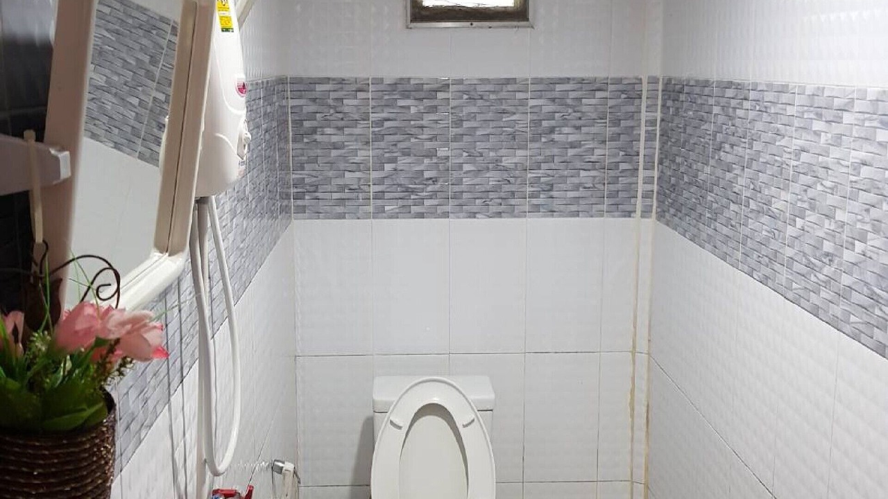 Photo of Bathroom in Tha Yang