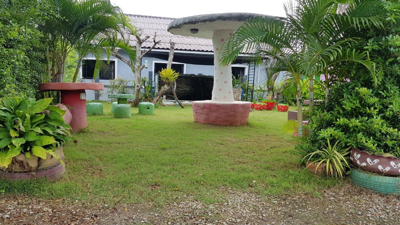 Photo of Outdoor in Tha Yang