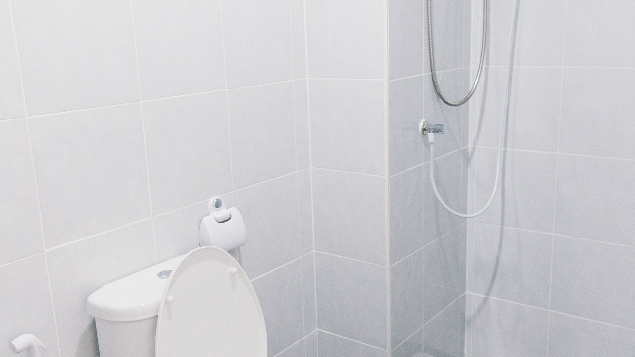 Photo of Bathroom in Khanna Yao