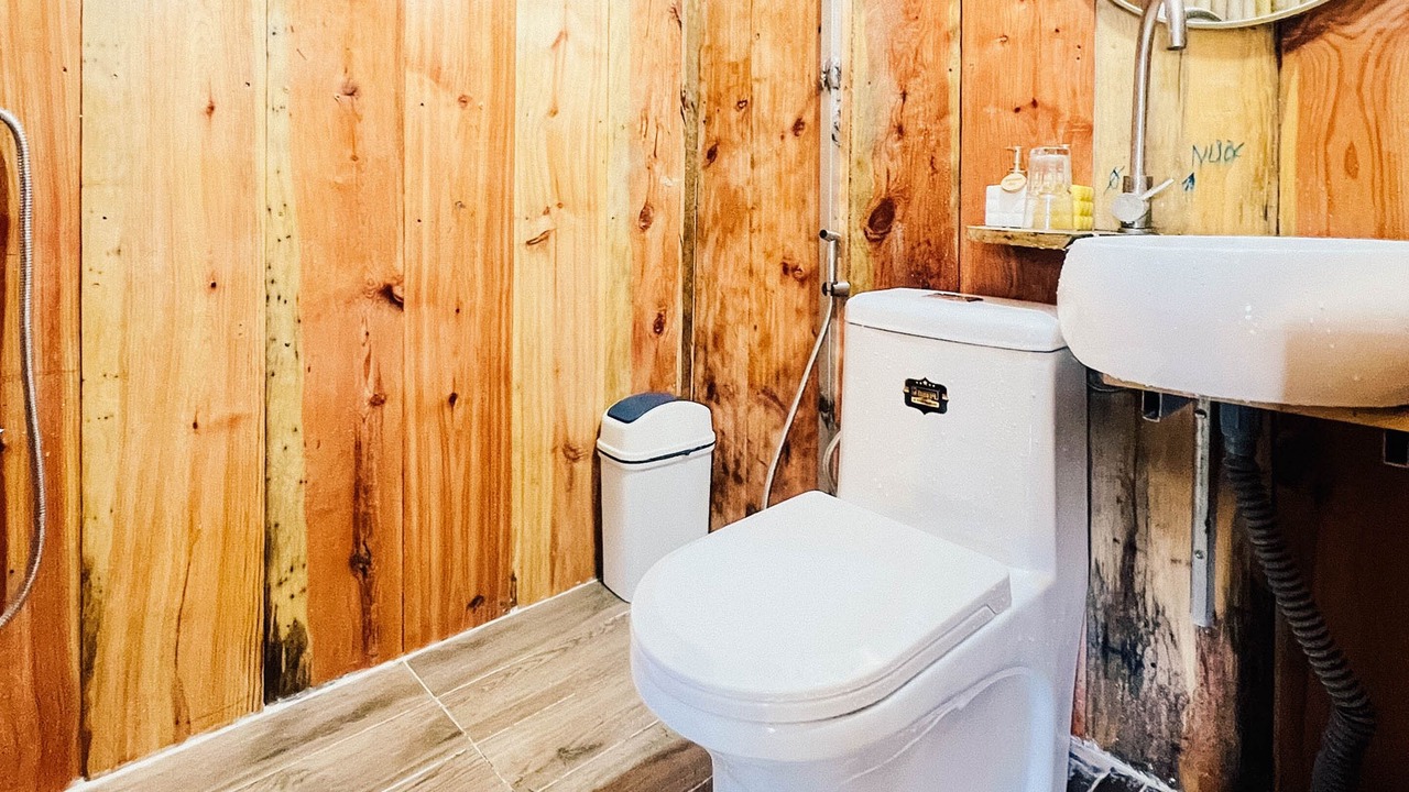 Photo of Bathroom in Phuong 10