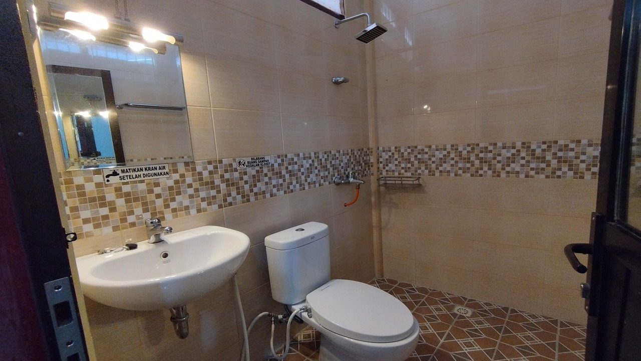 Photo of Bathroom in Jambi