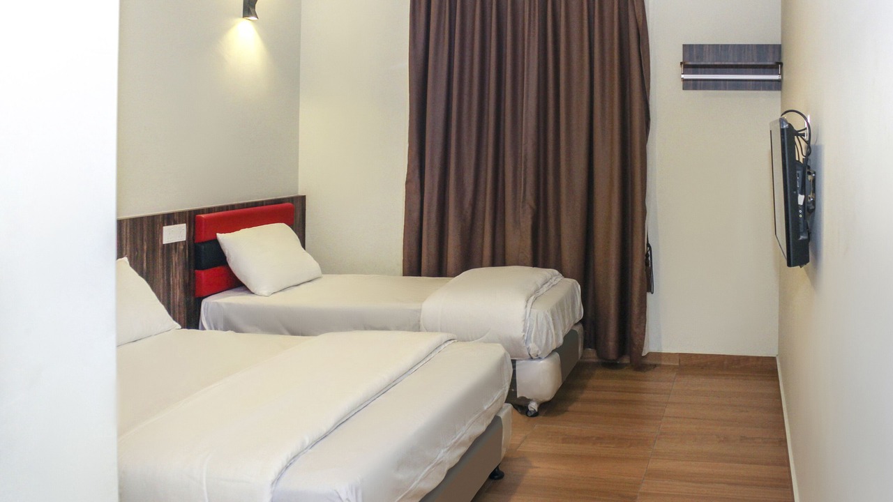 Photo of Bedroom in Taman Mount Austin