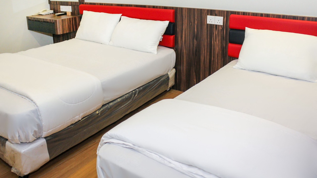 Photo of Bedroom in Taman Mount Austin