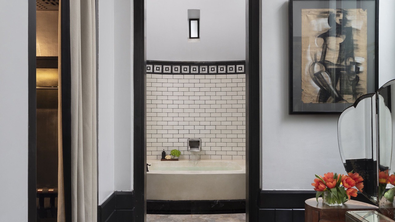 Photo of Bathroom in Wachira Phayaban