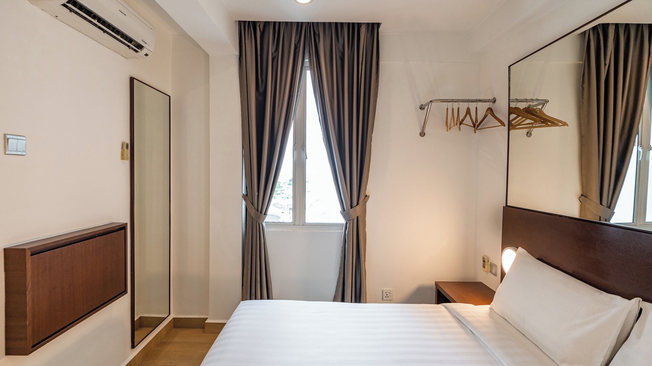 Photo of Bedroom in Downtown George Town