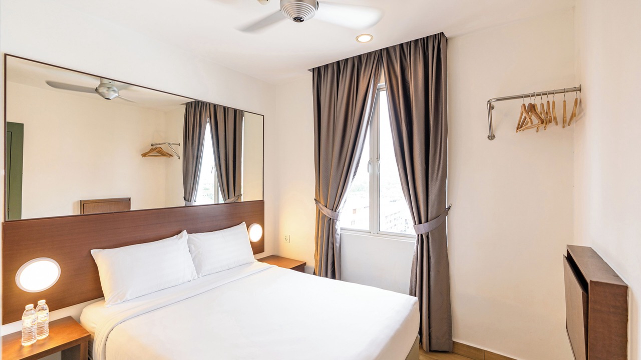 Photo of Bedroom in Downtown George Town