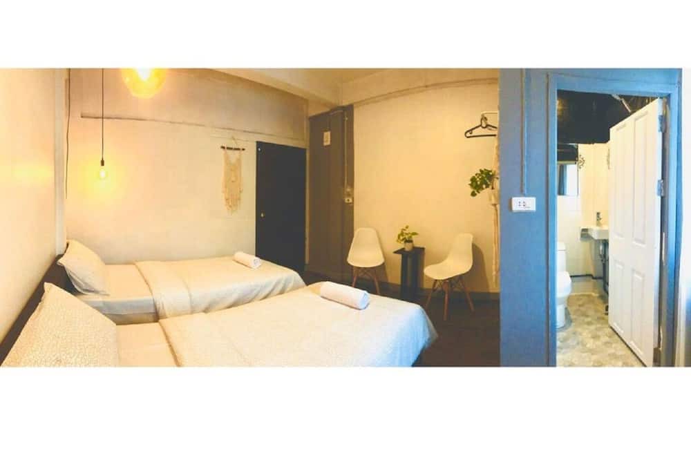 Photo of Bedroom in Wat Ratchabophit
