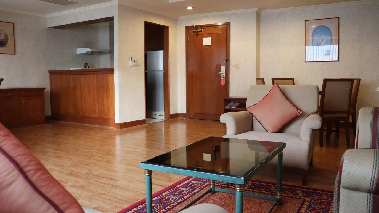 Photo of Livingroom in Bangkok Central Business District