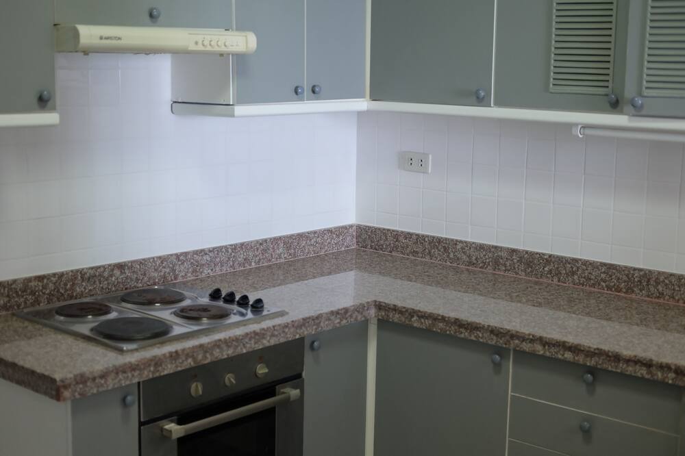 Photo of Kitchen in Tha Thaewawong