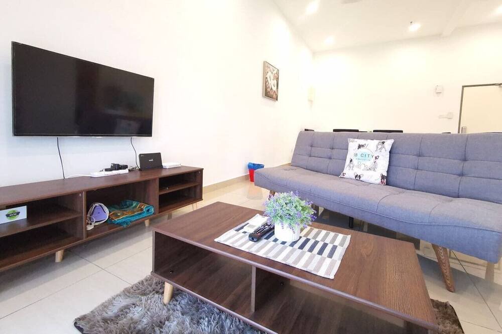 Photo of Livingroom in Tebrau