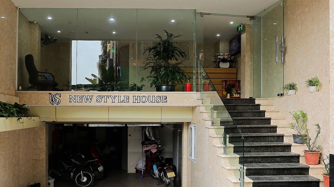 Photo of Outdoor in Trung Hoa Nhan Chinh