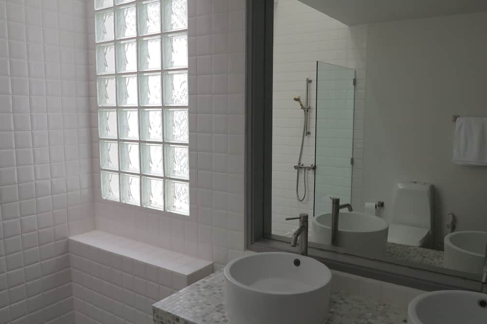 Photo of Bathroom in Chakphong