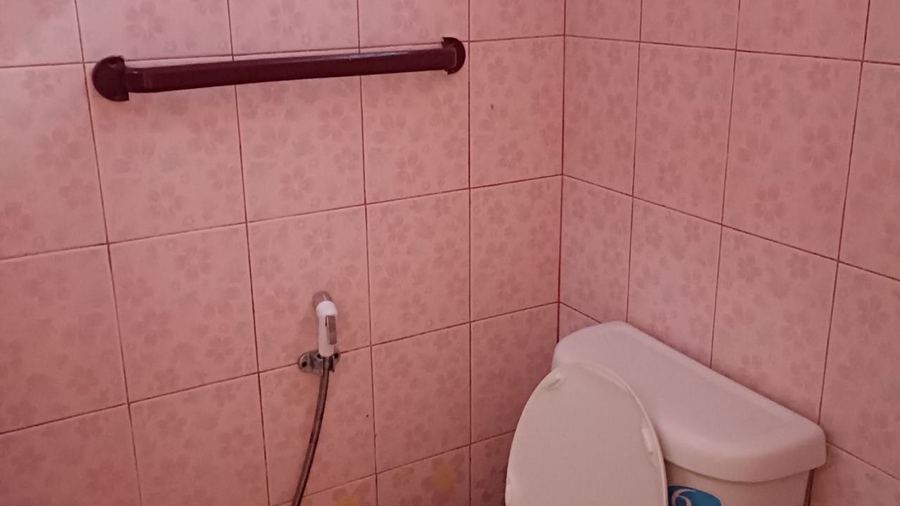Photo of Bathroom in Ao Luek