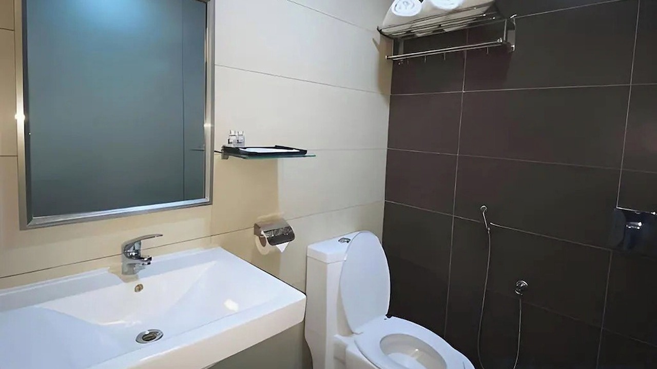 Photo of Bathroom in Medan Tuanku