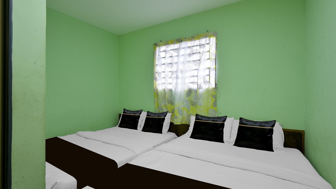 Photo of Bedroom in Larut