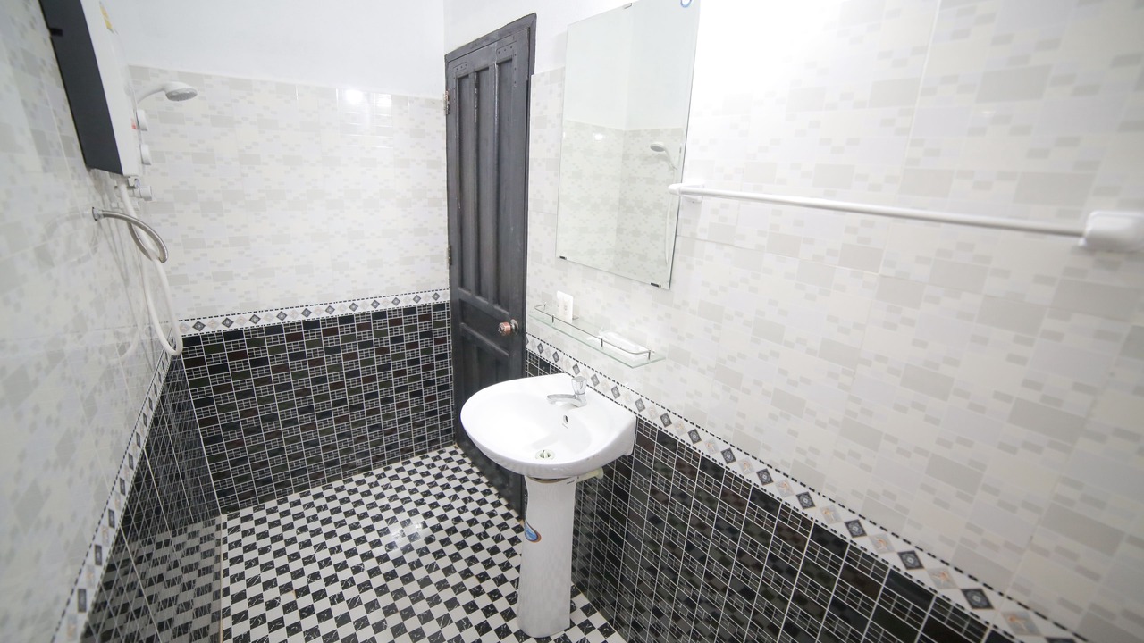 Photo of Bathroom in Vang Vieng