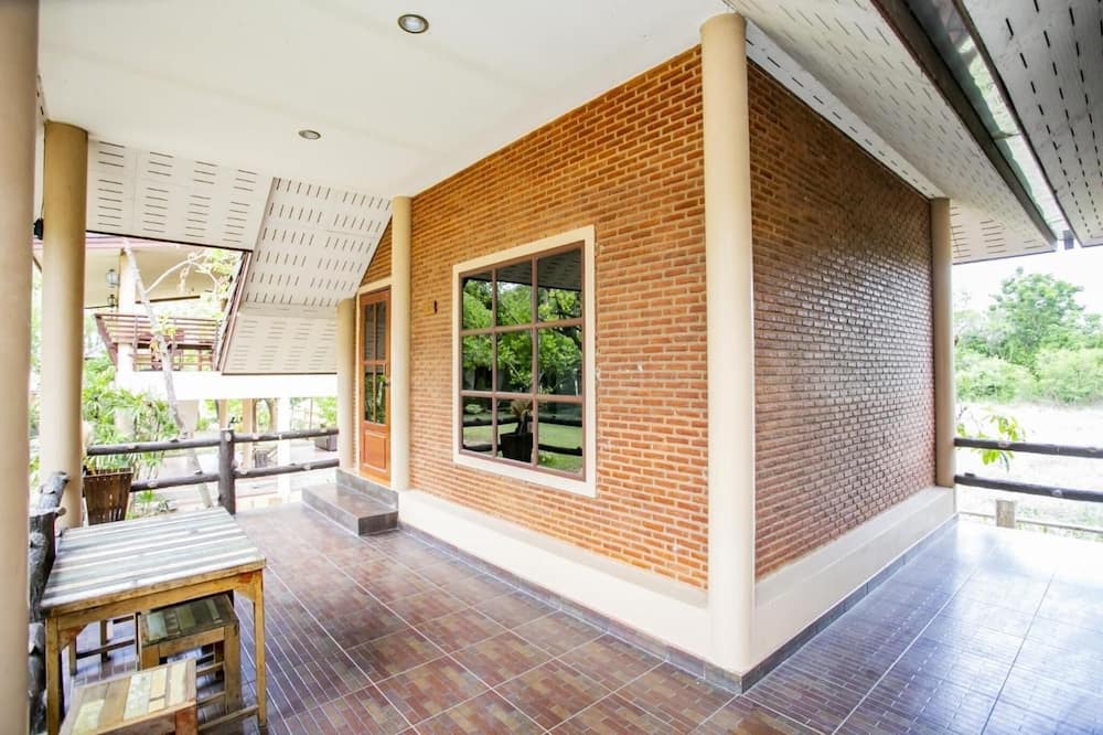 Photo of Patio Balcony in Sam Chuk