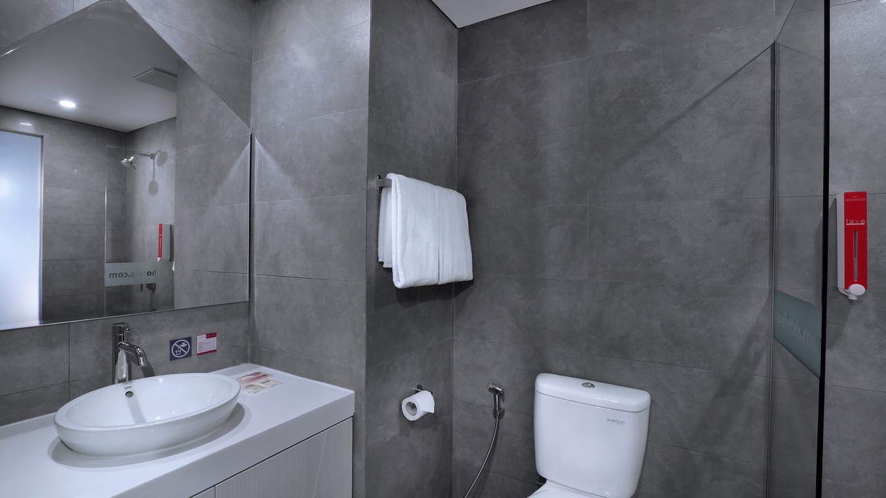 Photo of Bathroom in Madiun