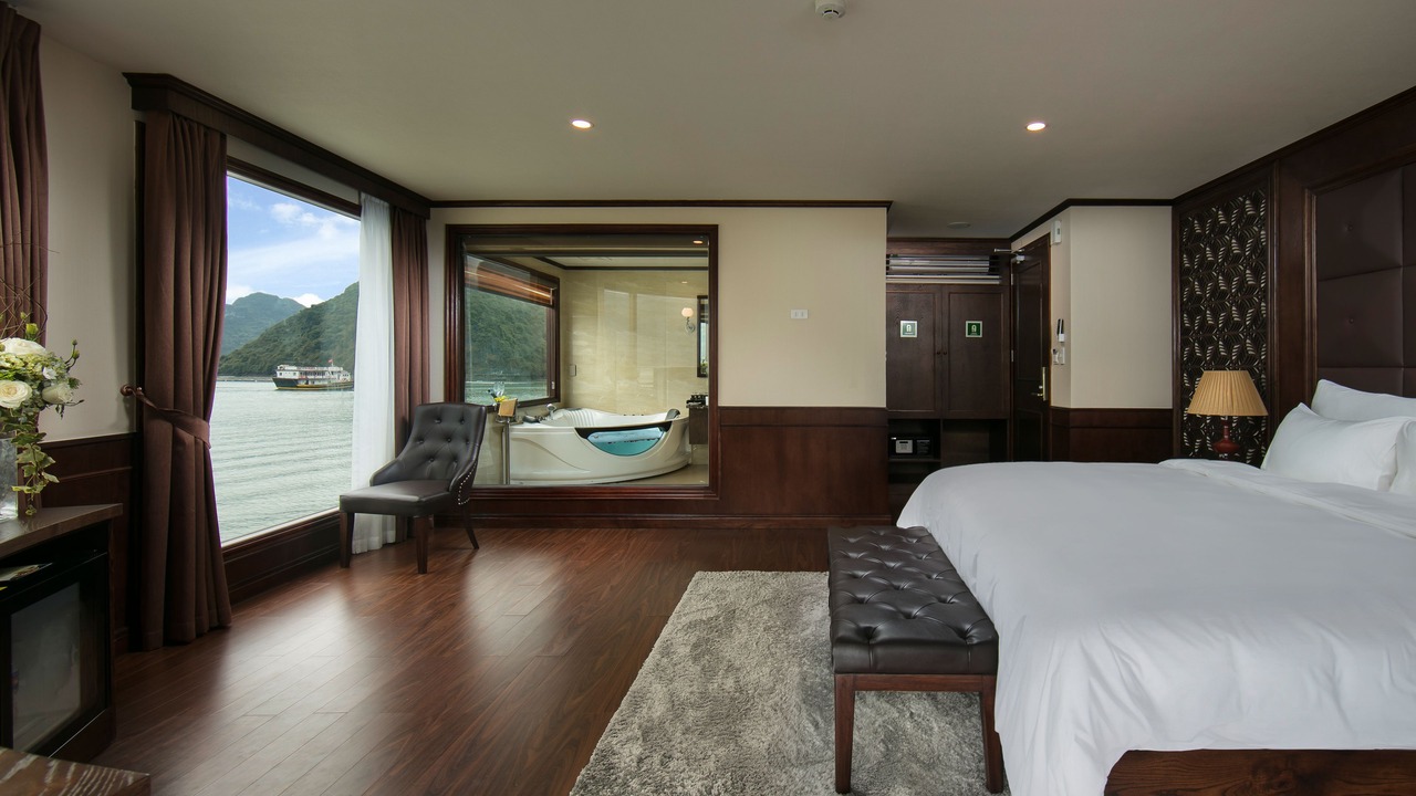 Photo of Bedroom in Ha Long