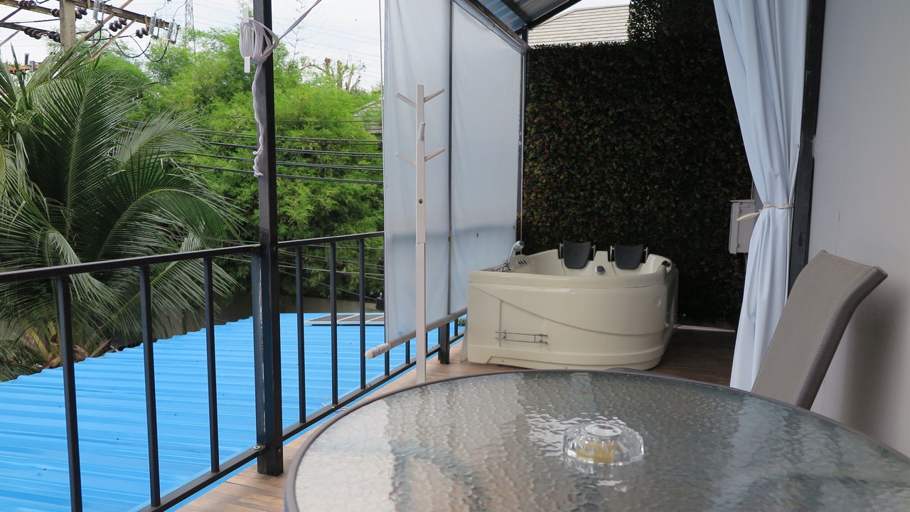 Photo of Patio Balcony in Chom Phon